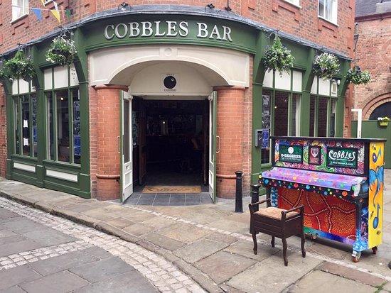 Cobbles Bar