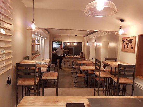 Kafae on the Square