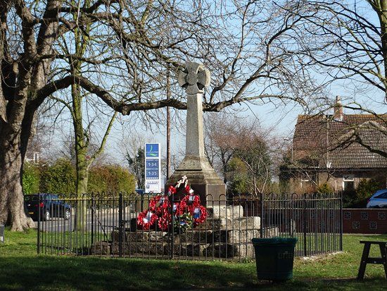 Helpringham Cross